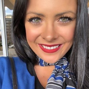 Meet your Posher, Cassie